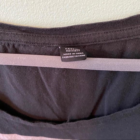 🐠3/$20🐠 2 Bench Graphic T-shirt Black and White - Picture 2 of 5